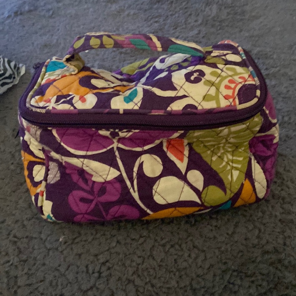 Vera Bradley medium cosmetic bag